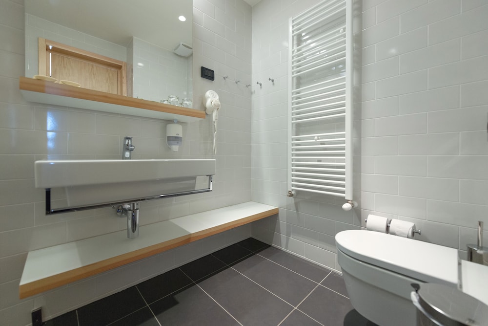 Maistra Select Amarin Resort — Hotel rooms in Rovinj, Istria