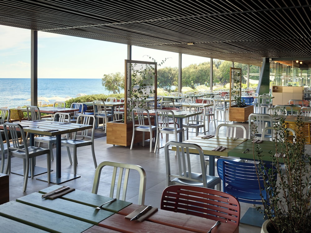 Maistra Select Amarin Resort — Restaurant & bars in Rovinj, Istria