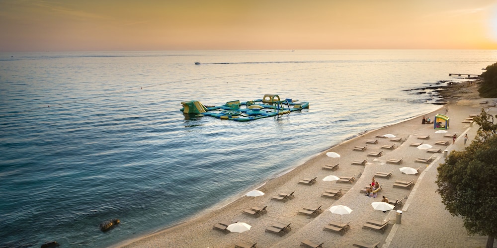 Maistra Select Amarin Resort — Beach in Rovinj, Istria
