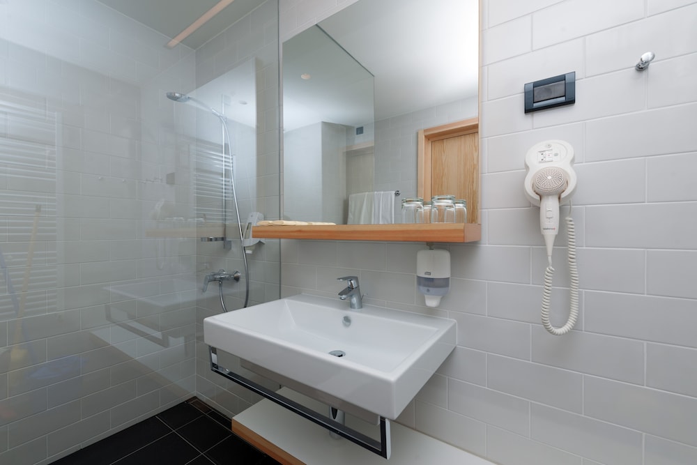 Maistra Select Amarin Resort — Hotel rooms in Rovinj, Istria