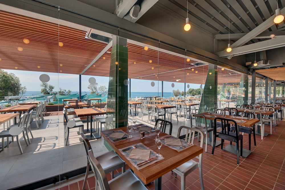 Maistra Select Amarin Resort — Restaurant & bars in Rovinj, Istria