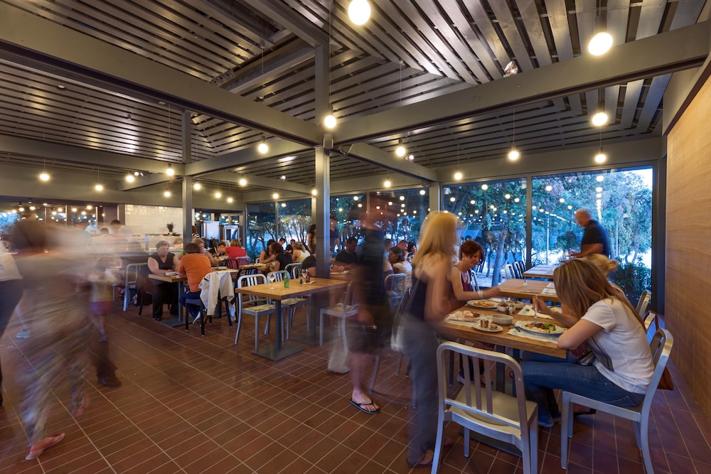 Maistra Select Amarin Resort — Restaurant & bars in Rovinj, Istria