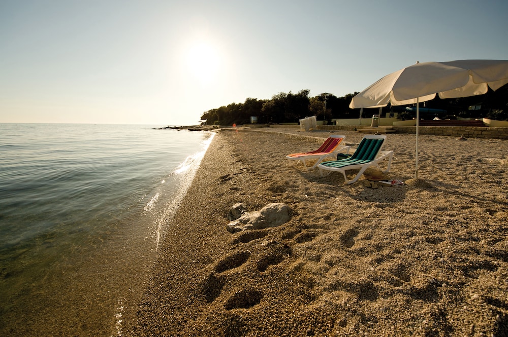 Maistra Select Amarin Resort — Beach in Rovinj, Istria