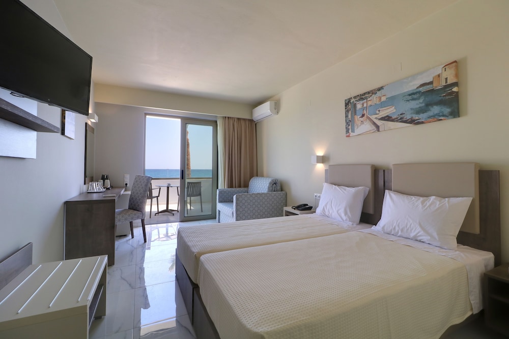 Harmony Rethymno Beach Hotel — Hotel rooms in Rethymnon