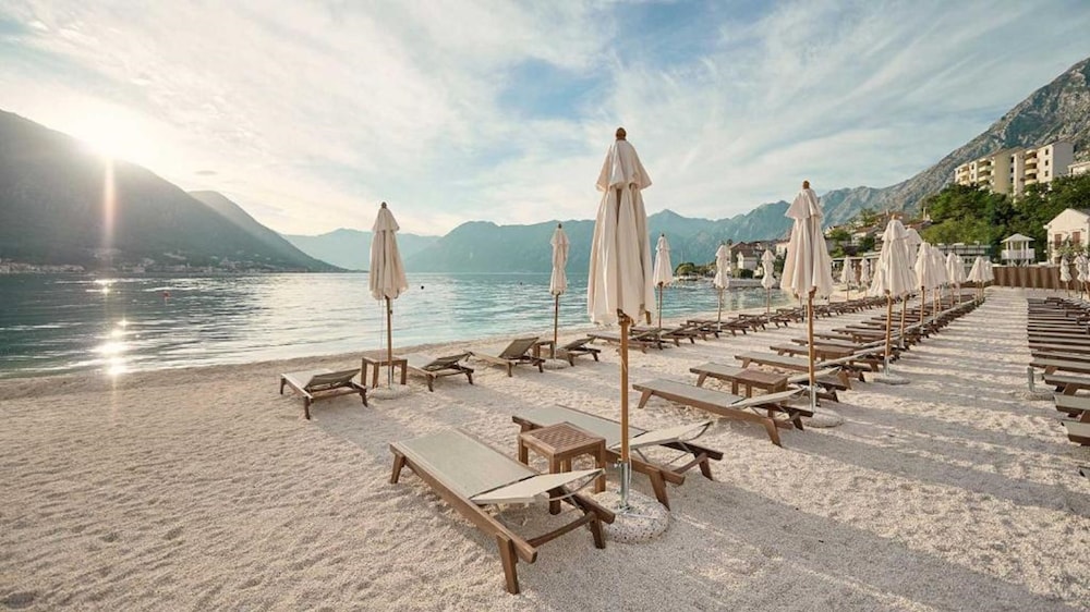 Huma Kotor Bay Hotel and Villas - zdjęcie 3