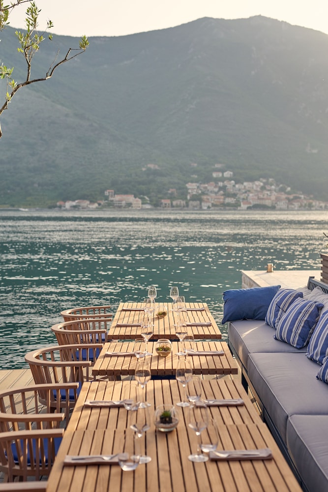 Huma Kotor Bay Hotel and Villas - zdjęcie 4