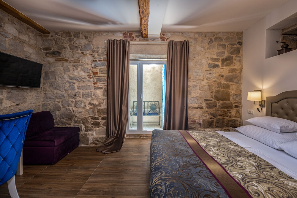 Hotel Agava — Hotel rooms in Split, Split-Dalmatia