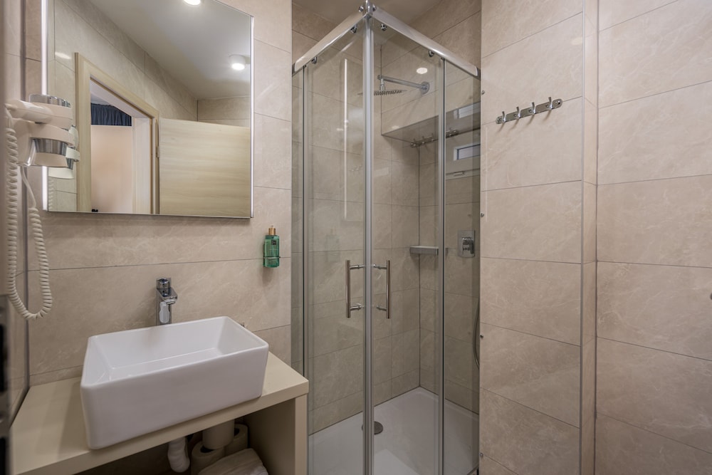 Hotel Agava — Hotel rooms in Split, Split-Dalmatia