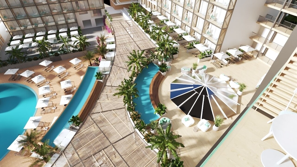 Valentin Grand Park Suite Hotel — Hotel building in Peguera, Balearic Islands