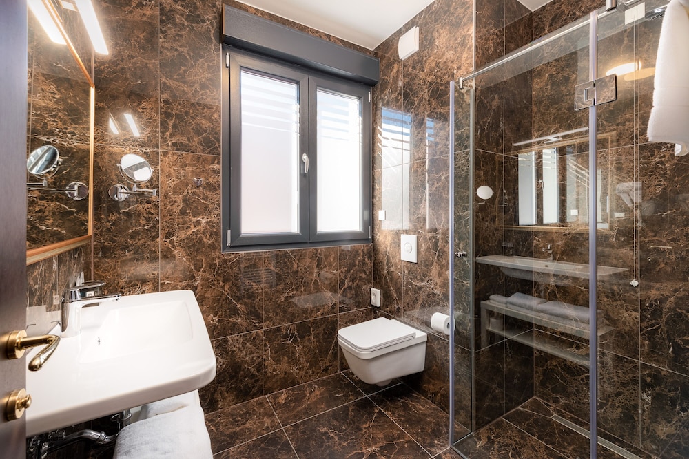 Hotel Cvita — Hotel rooms in Split, Split-Dalmatia