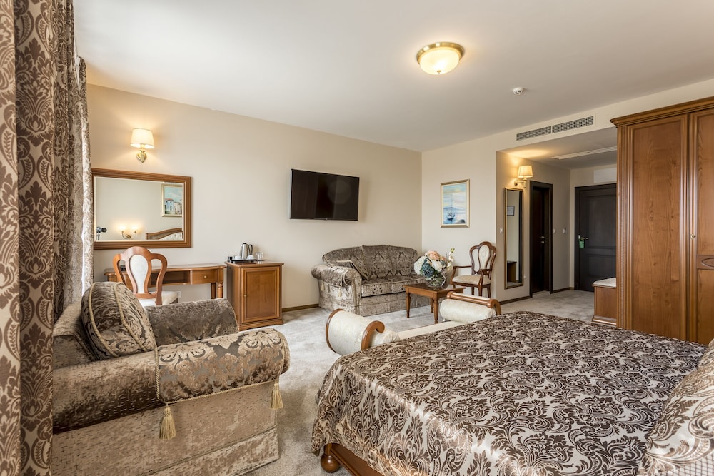 Hotel Cvita — Hotel rooms in Split, Split-Dalmatia