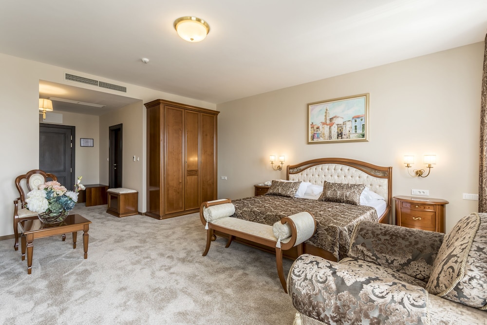 Hotel Cvita — Hotel rooms in Split, Split-Dalmatia