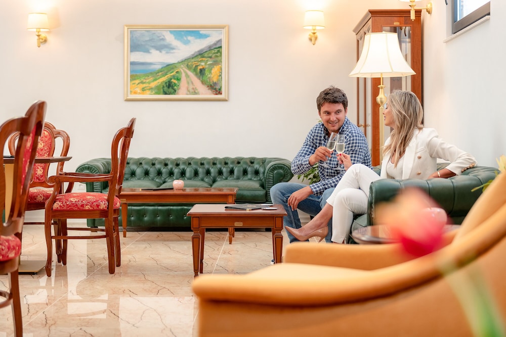 Hotel Cvita — Hotel building in Split, Split-Dalmatia