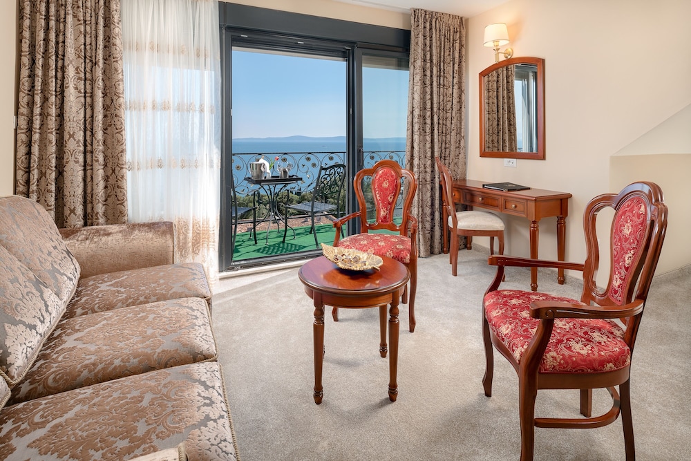 Hotel Cvita — Hotel rooms in Split, Split-Dalmatia