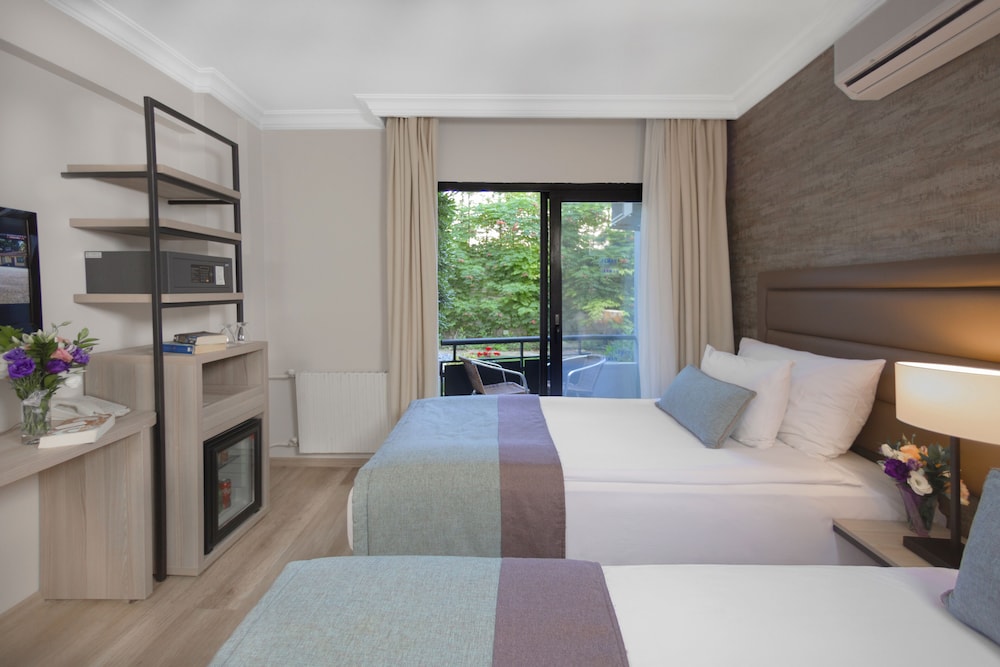 Pırıl Hotel Thermal & Beauty SPA — Hotel rooms in Cesme, Izmir