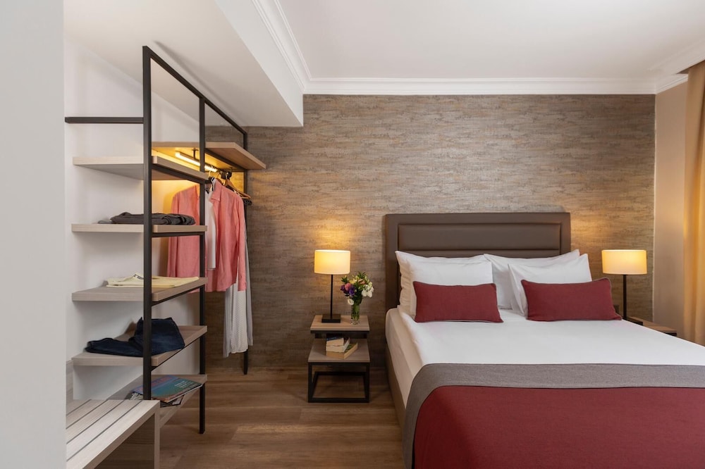 Pırıl Hotel Thermal & Beauty SPA — Hotel rooms in Cesme, Izmir