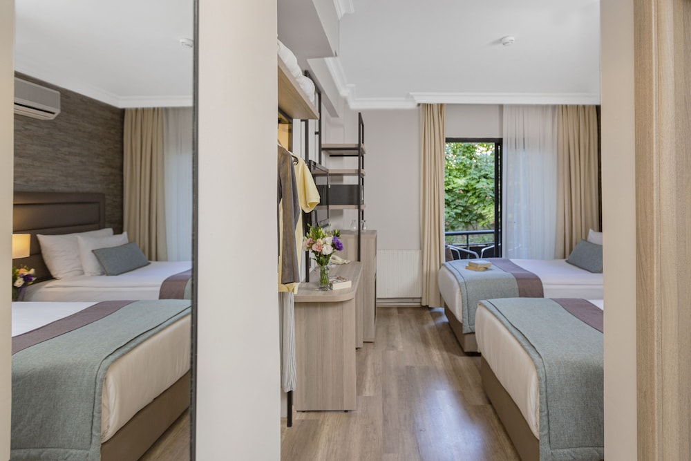 Pırıl Hotel Thermal & Beauty SPA — Hotel rooms in Cesme, Izmir