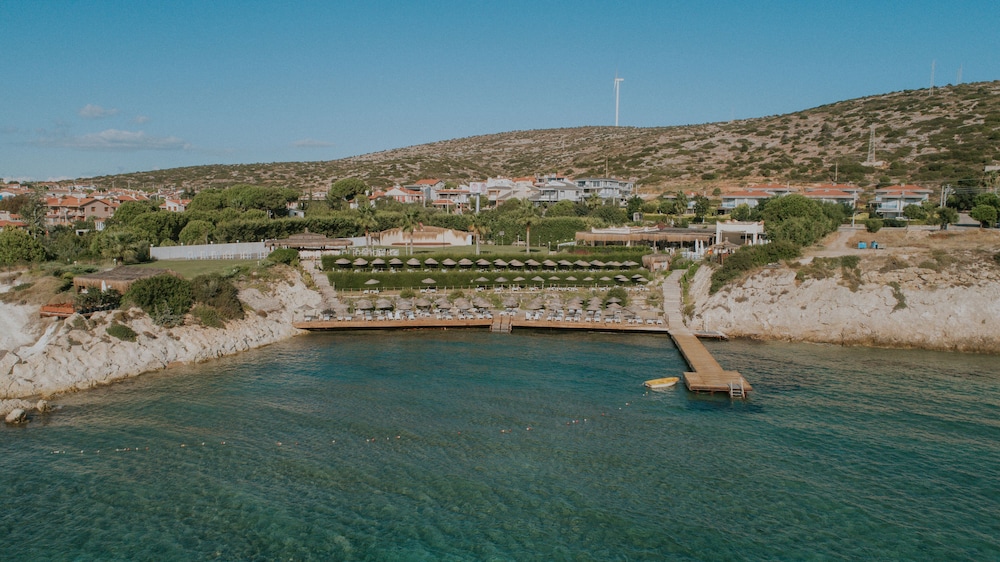 Pırıl Hotel Thermal & Beauty SPA — Beach in Cesme, Izmir