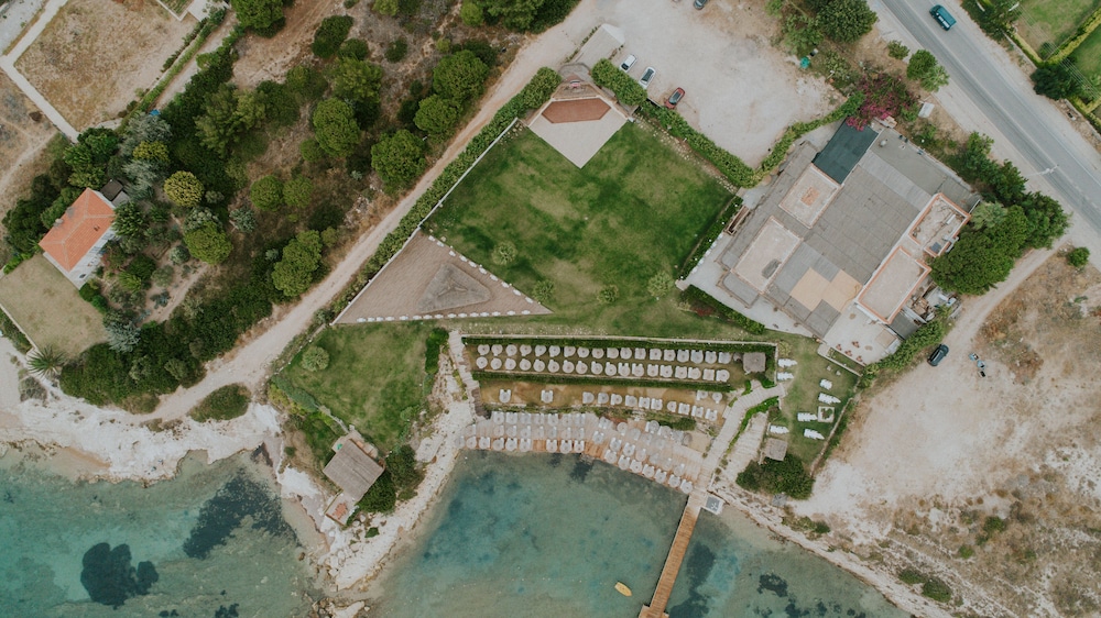 Pırıl Hotel Thermal & Beauty SPA — Beach in Cesme, Izmir