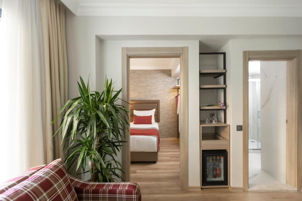 Pırıl Hotel Thermal & Beauty SPA — Hotel rooms in Cesme, Izmir