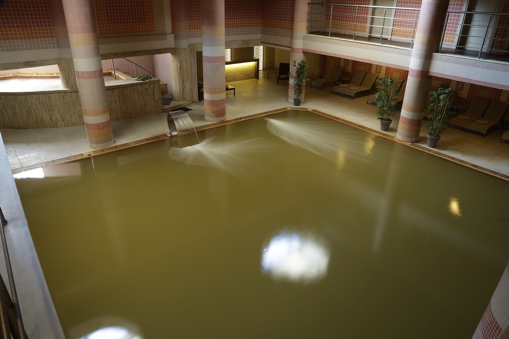 Pırıl Hotel Thermal & Beauty SPA — Swimming pool in Cesme, Izmir