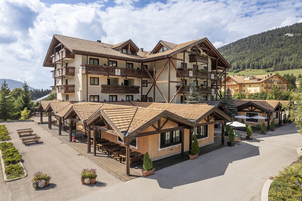 Golf Hotel - zdjęcie 2
