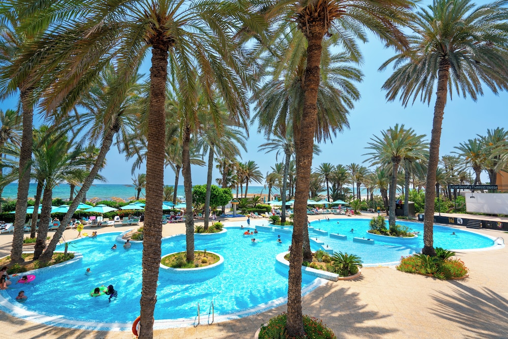 El Ksar Resort & Spa- Family Hotel — Swimming pool in Sousse, Sousse