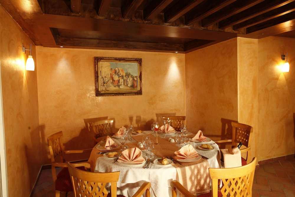 El Ksar Resort & Spa- Family Hotel — Restaurant & bars in Sousse, Sousse