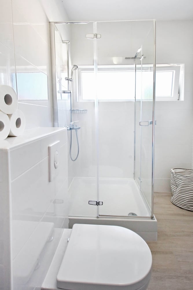 Bacan Family Apartments — Hotel rooms in Konavle, Dubrovnik-Neretva