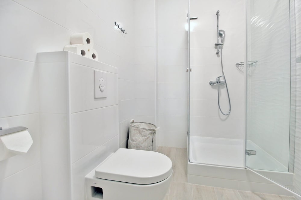 Bacan Family Apartments — Hotel rooms in Konavle, Dubrovnik-Neretva