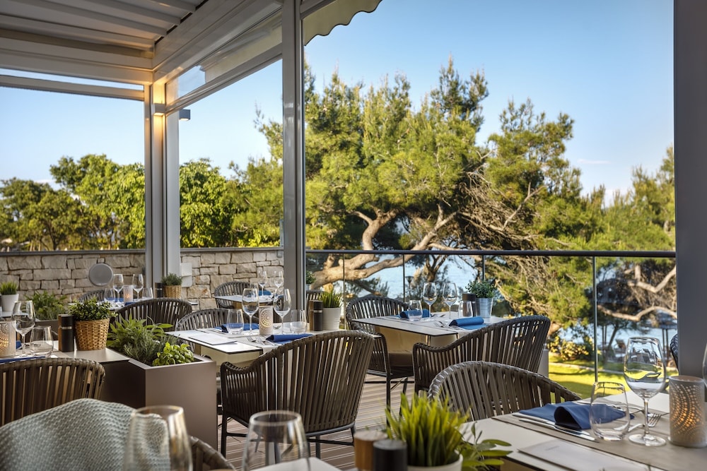 Girandella Resort, Valamar Collection — Restaurant & bars in Labin, Istria