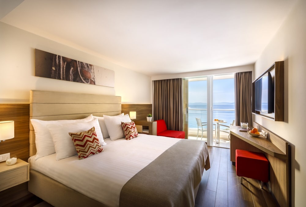 Girandella Resort, Valamar Collection — Hotel rooms in Labin, Istria