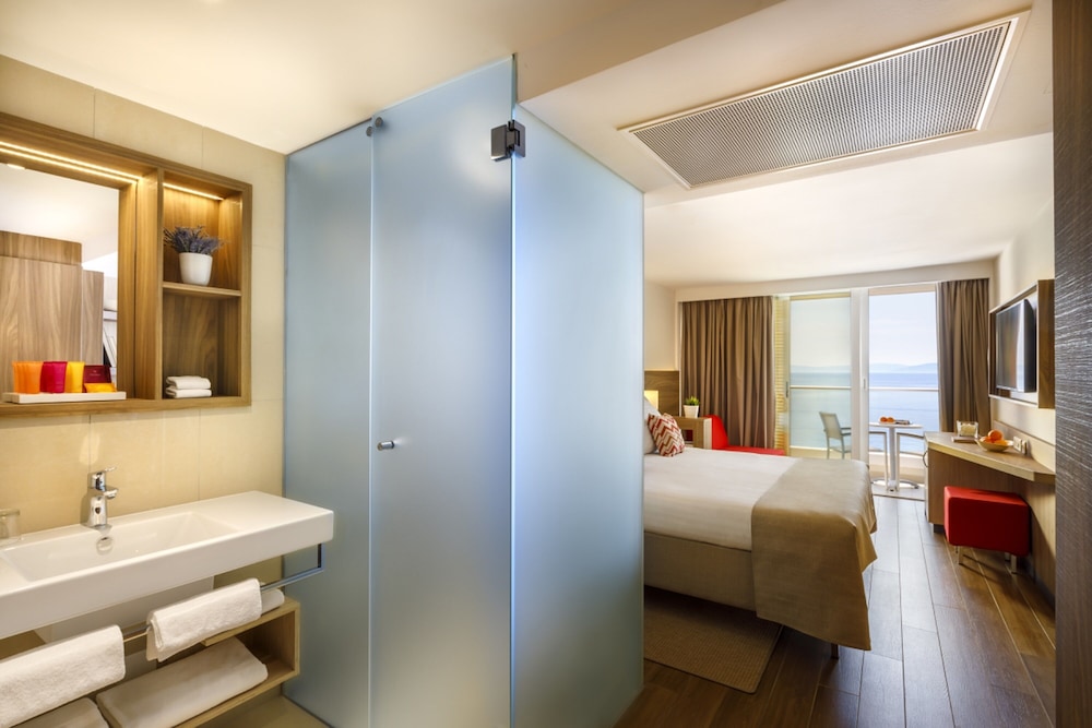 Girandella Resort, Valamar Collection — Hotel rooms in Labin, Istria