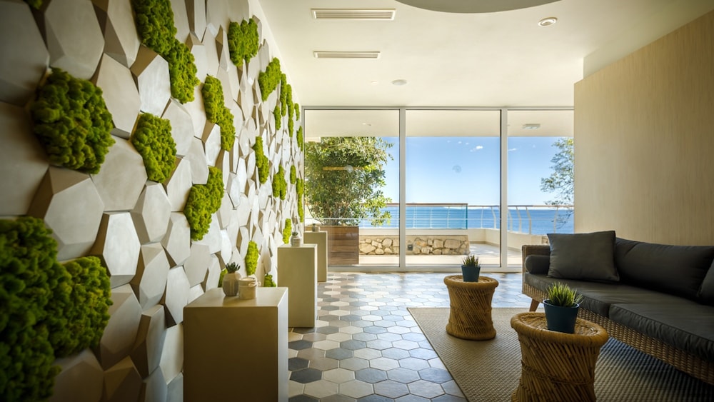 Girandella Resort, Valamar Collection — Hotel building in Labin, Istria