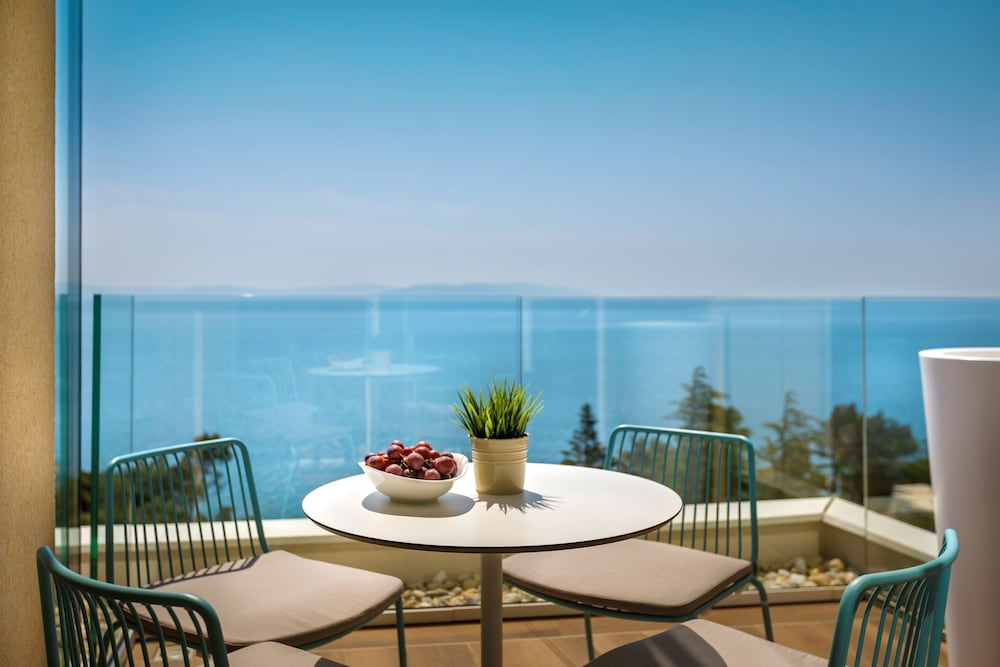 Girandella Resort, Valamar Collection — Hotel rooms in Labin, Istria