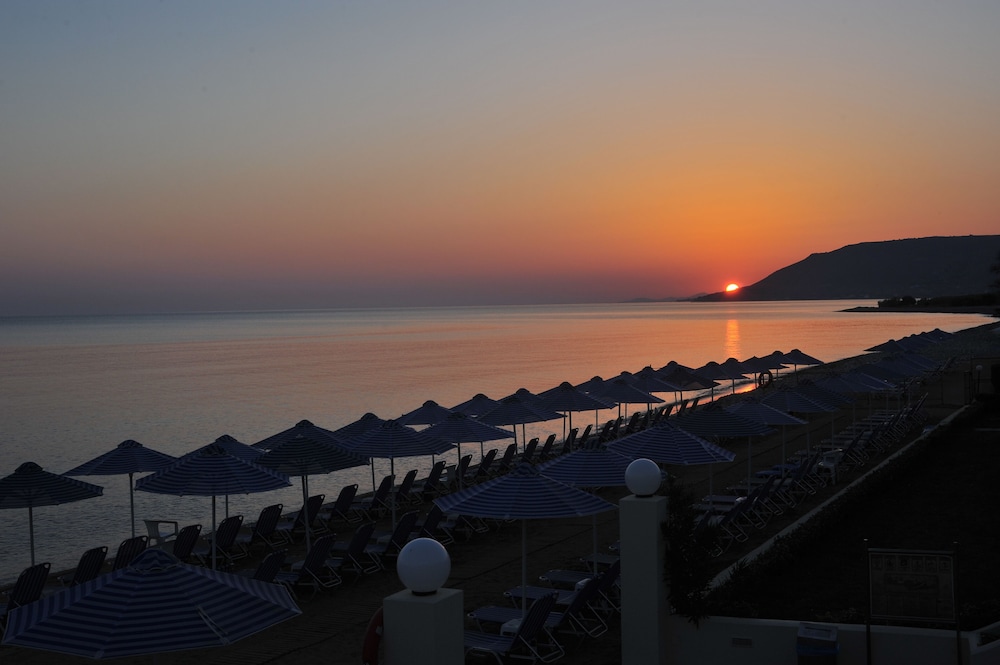 Hydramis Palace Beach Resort — Beach in Georgioupolis