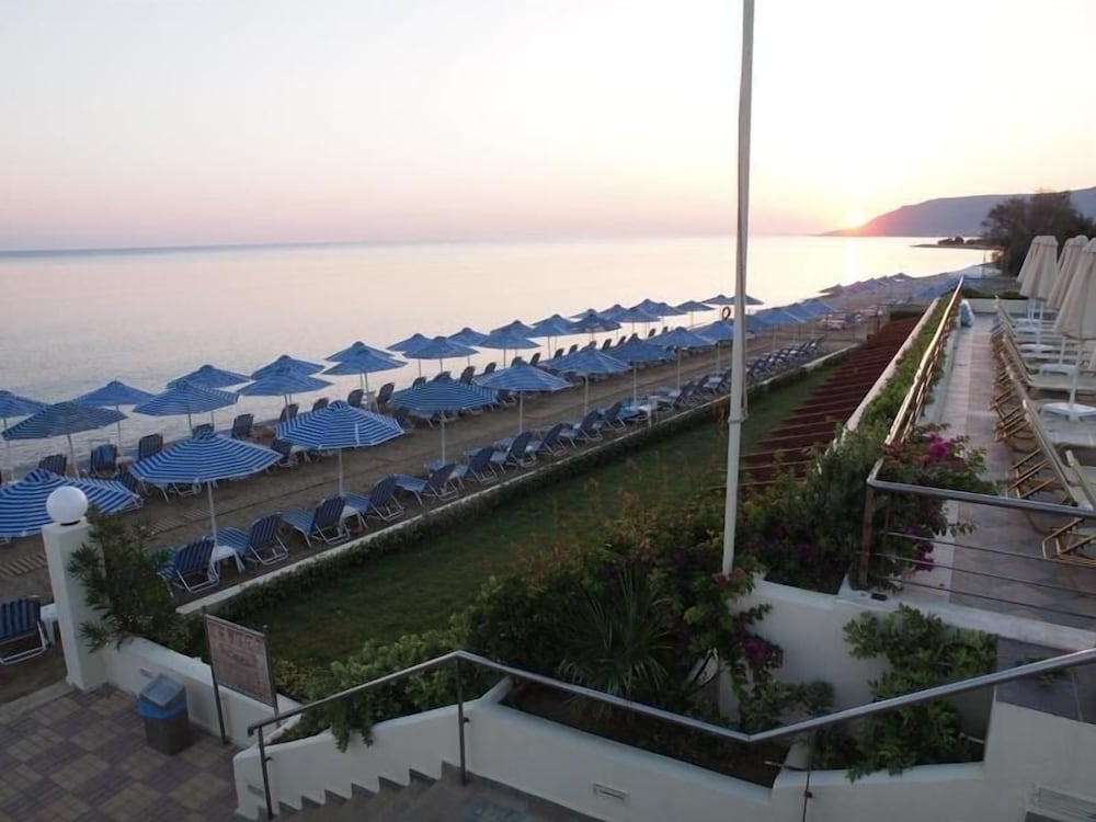 Hydramis Palace Beach Resort — Beach in Georgioupolis