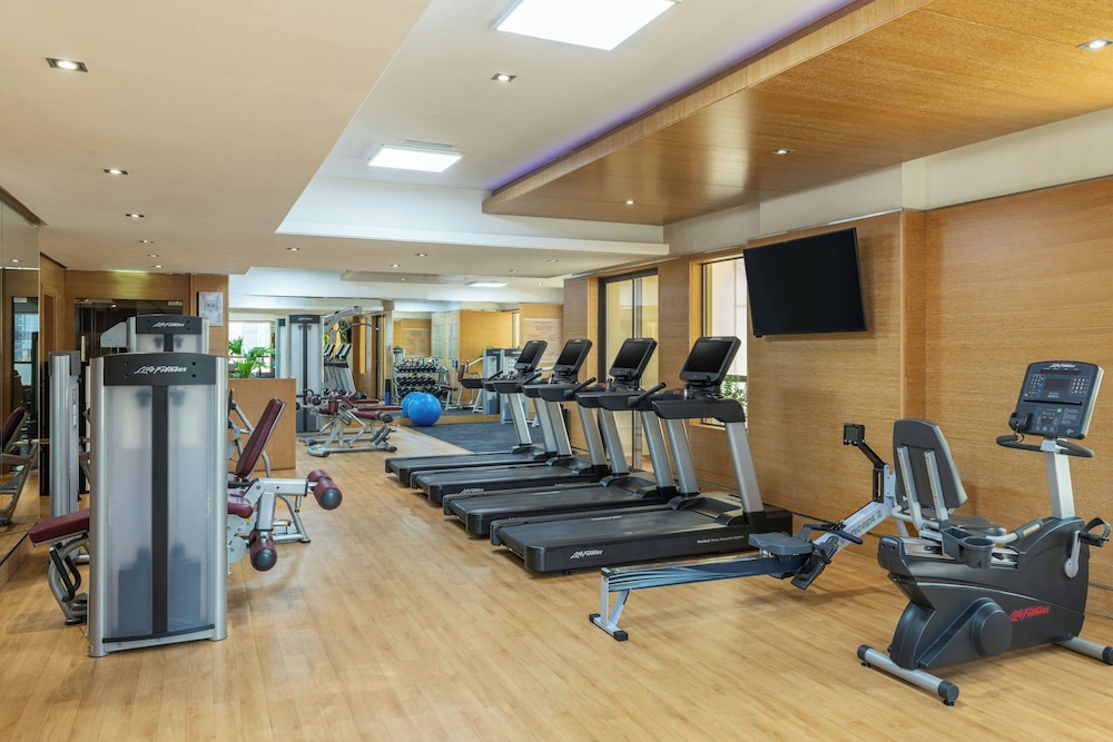 Sheraton The Walk, Dubai — Sports & recreation in Dubai