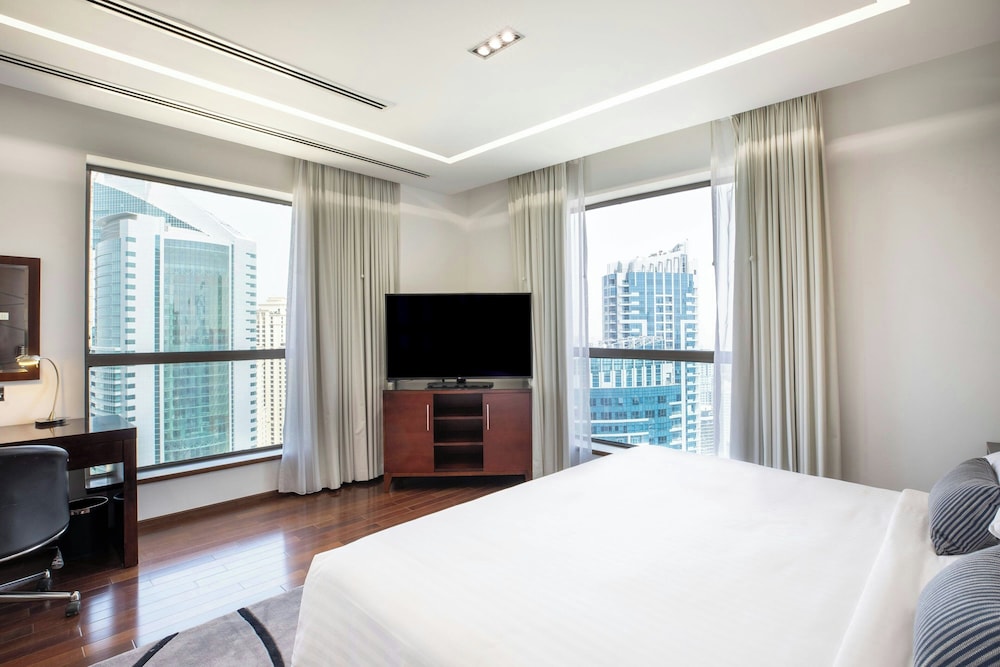 Sheraton The Walk, Dubai — Hotel rooms in Dubai