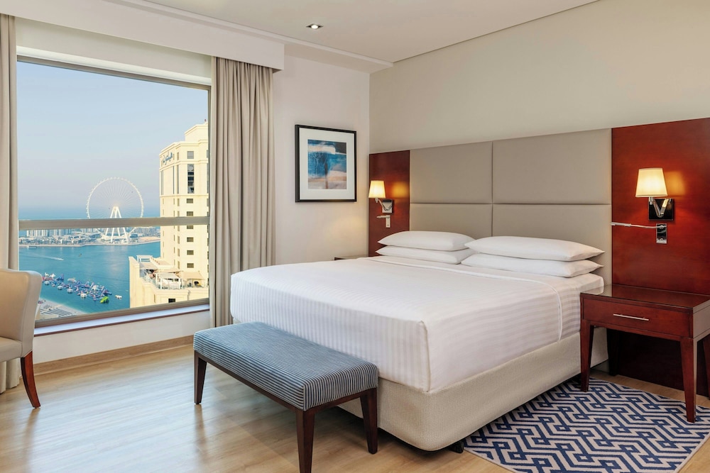 Sheraton The Walk, Dubai — Hotel rooms in Dubai