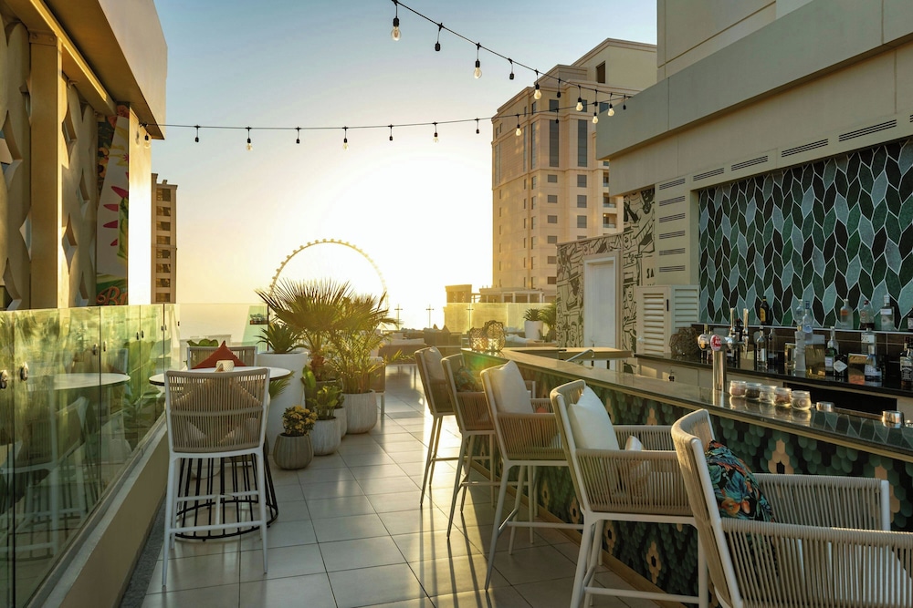 Sheraton The Walk, Dubai — Restaurant & bars in Dubai
