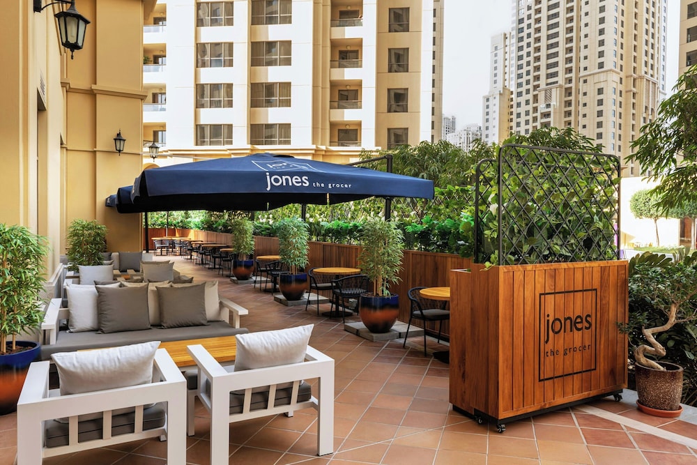 Sheraton The Walk, Dubai — Restaurant & bars in Dubai