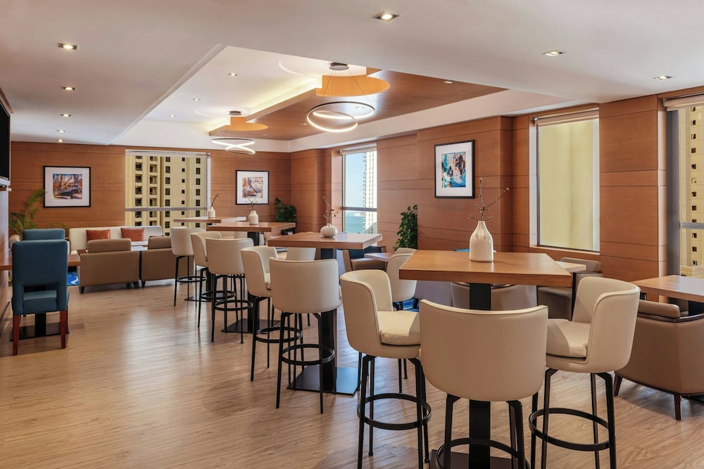 Sheraton The Walk, Dubai — Restaurant & bars in Dubai