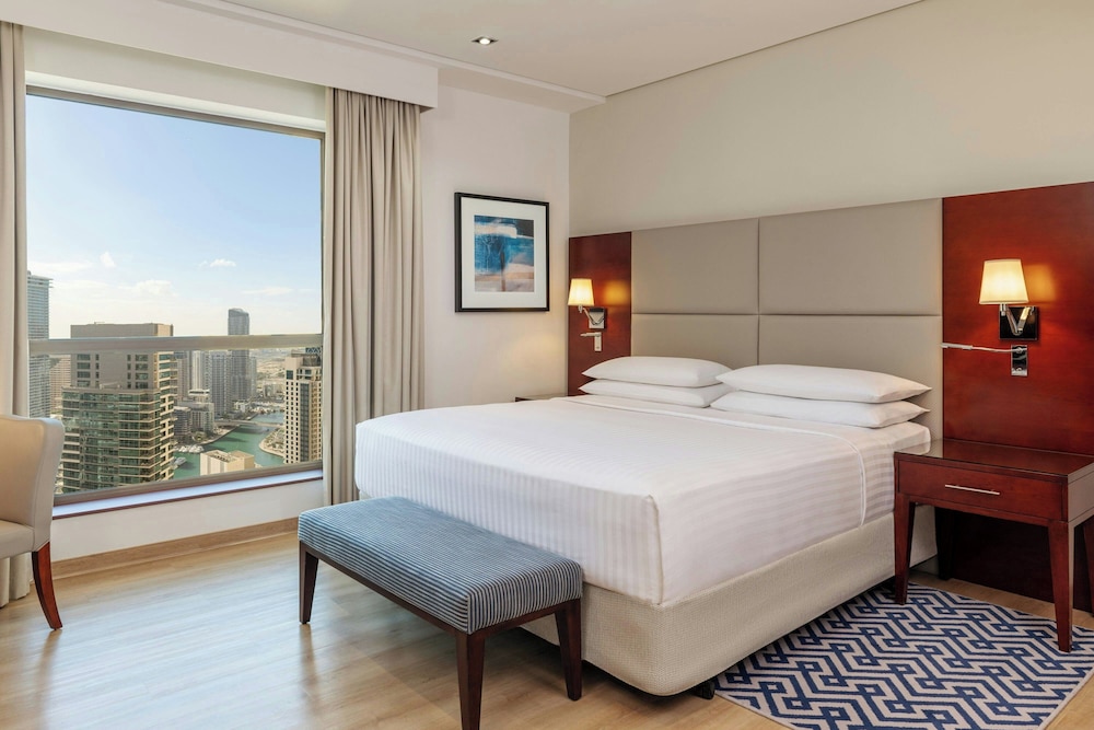 Sheraton The Walk, Dubai — Hotel rooms in Dubai