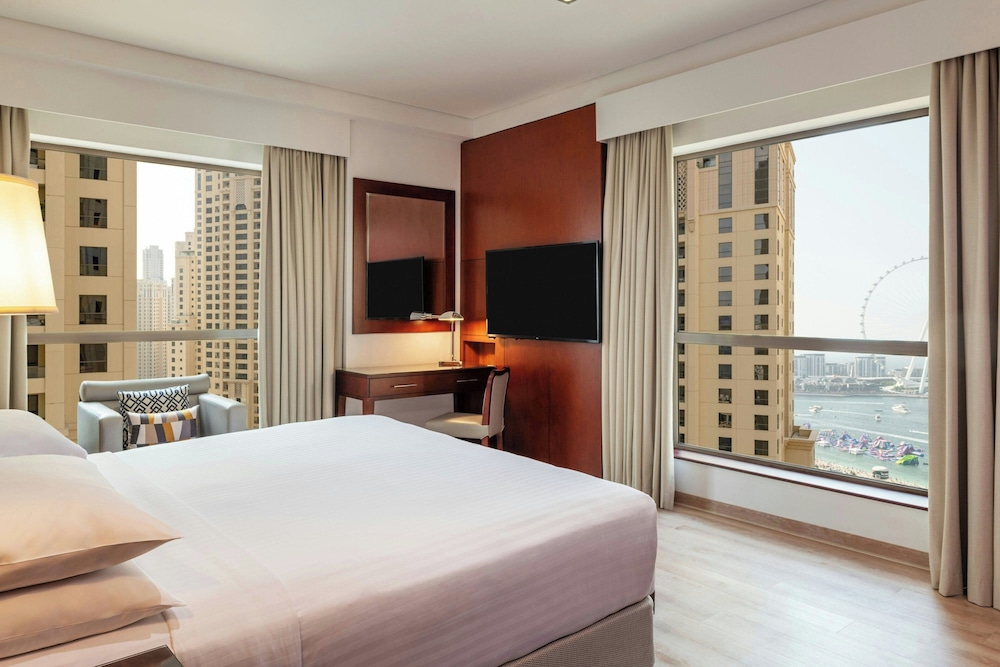 Sheraton The Walk, Dubai — Hotel rooms in Dubai