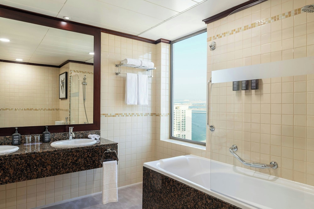 Sheraton The Walk, Dubai — Hotel rooms in Dubai