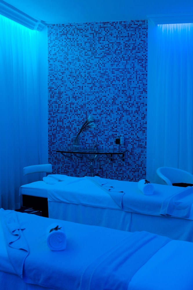 JA Ocean View Hotel, Jumeirah Beach Dubai — Facilities in Dubai