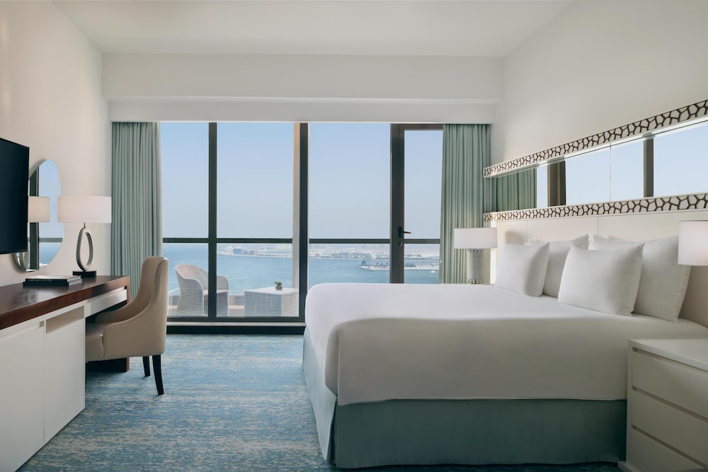 JA Ocean View Hotel, Jumeirah Beach Dubai — Rooms in Dubai