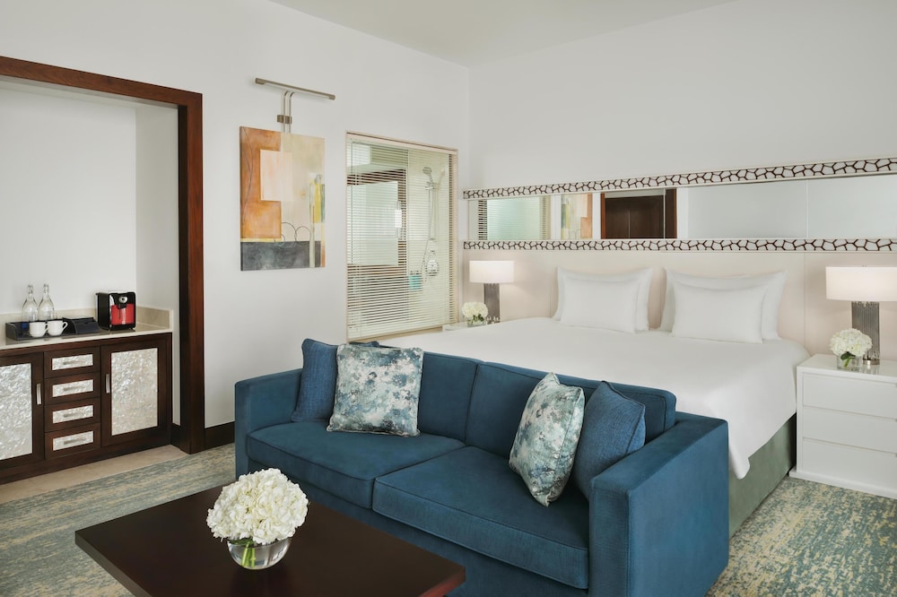 JA Ocean View Hotel, Jumeirah Beach Dubai — Rooms in Dubai
