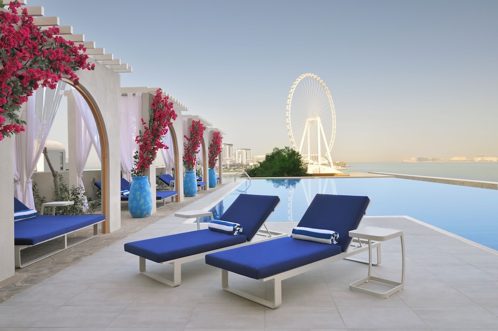 JA Ocean View Hotel, Jumeirah Beach Dubai — On-site activities in Dubai